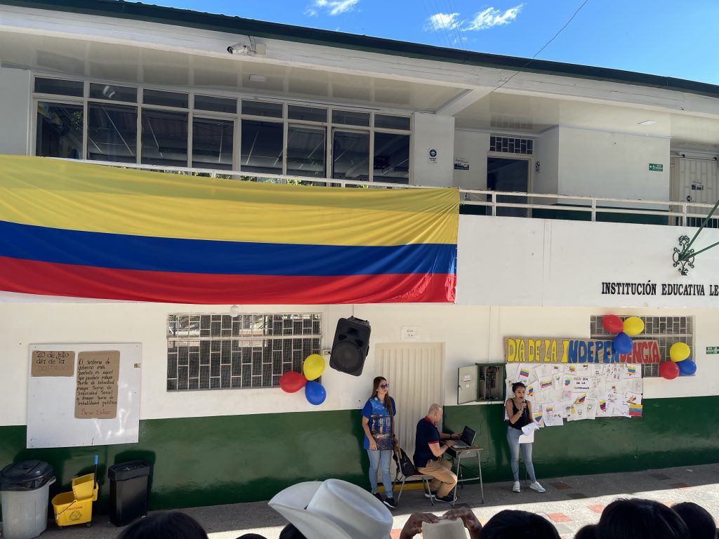 Izada de bandera: 20 de Julio de 2023 Izada de bandera: 20 de Julio de 2023